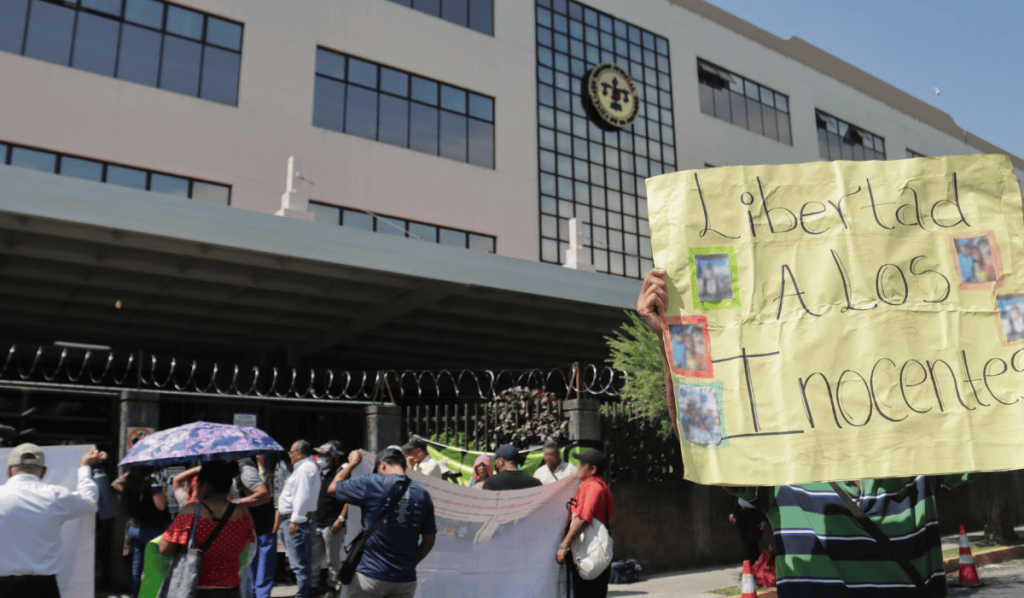 Abogada alerta sobre el avance hacia una “justicia de clases” impulsada por reformas legales