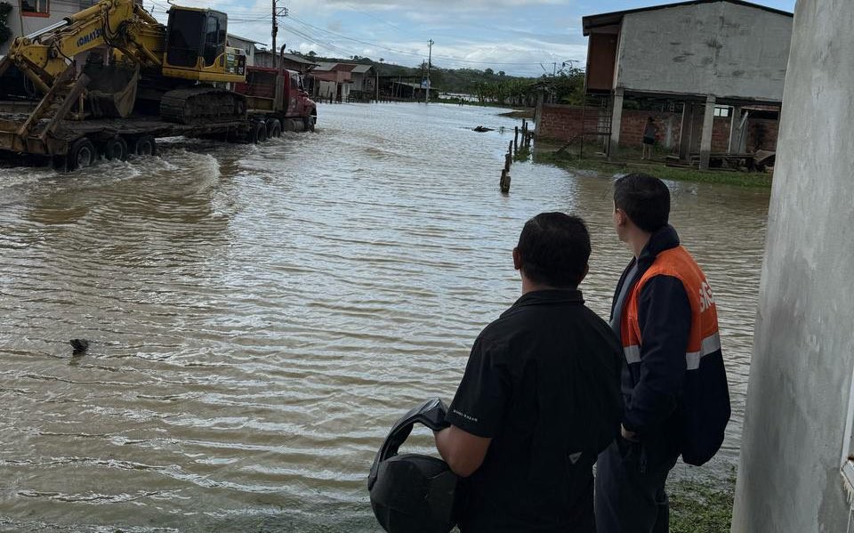 Daniel Noboa anunció condonación de deudas en BanEcuador para afectados por el invierno