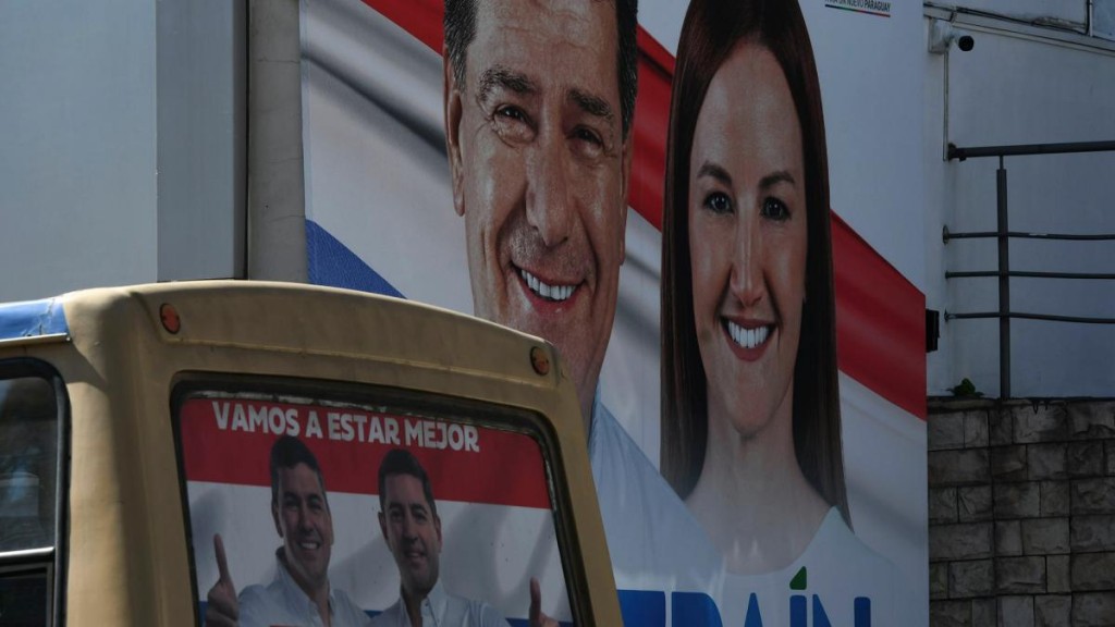 Las 12 fórmulas presidenciales que se presentan mañana a las elecciones en Paraguay