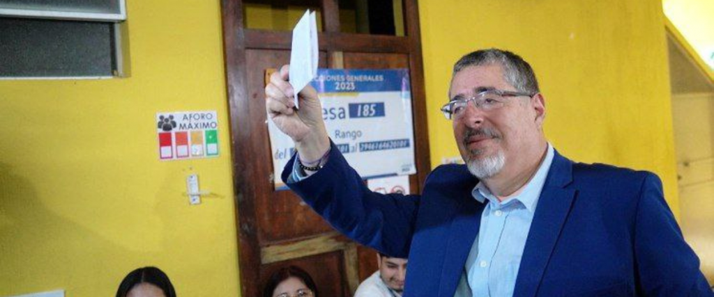 Bernardo Arévalo gana la segunda vuelta de las presidenciales de Guatemala