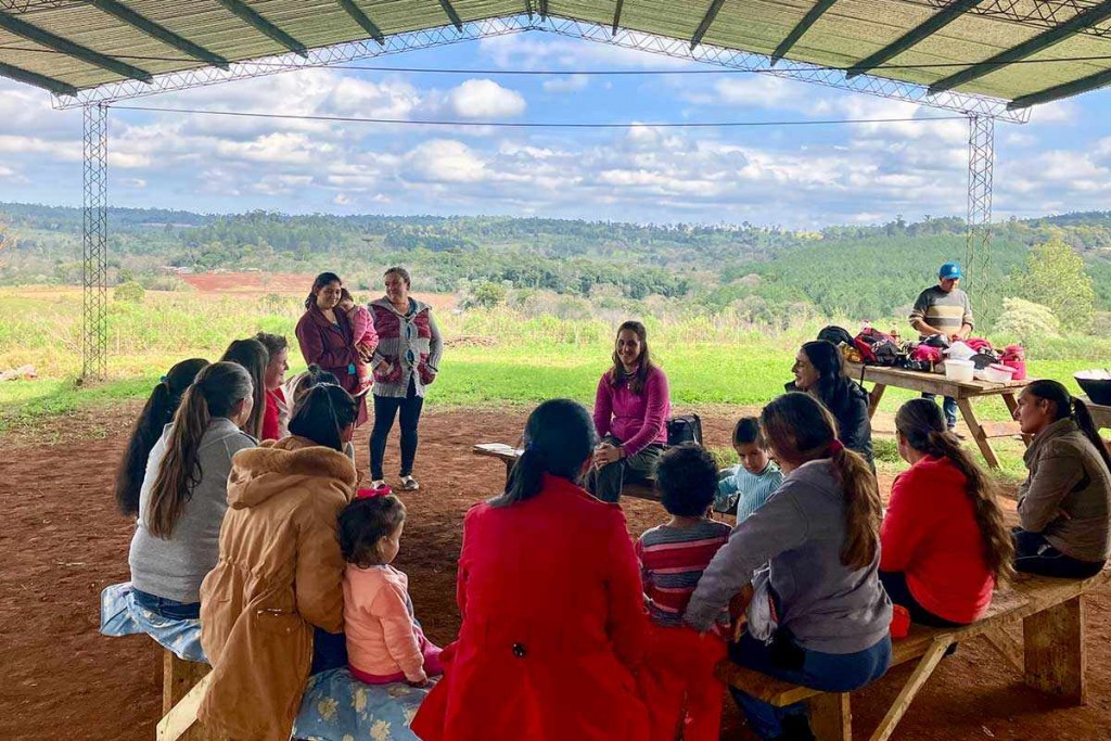 La salud, un derecho lejano para las mujeres campesinas