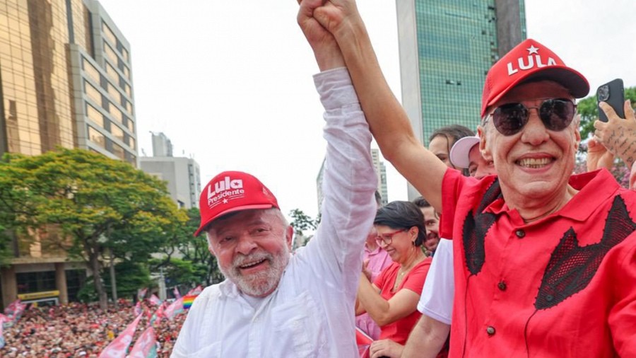 Lula retoma promesas de desarrollo para Río de Janeiro, bastión del bolsonarismo